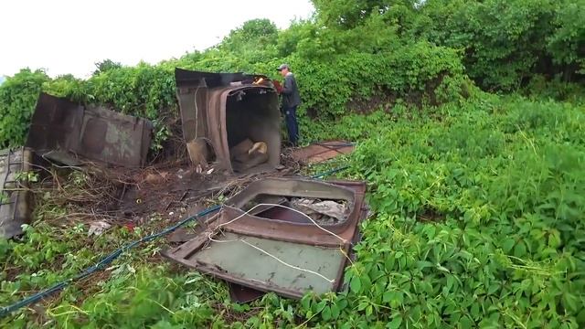 ЧТО ХРАНИЛОСЬ 30 ЛЕТ ЗА ЭТОЙ ДВЕРЬЮ ?