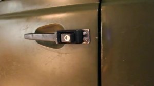 Работа замка двери от Хантера на Буханке