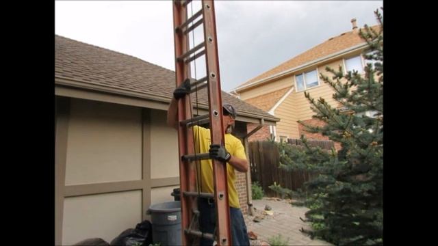 Setting Up Extension Ladder смотреть онлайн