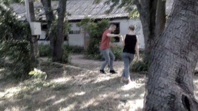 Володимир Войчишин - Під широким місяцем (текст - Сергій Єсенін) смотреть онлайн