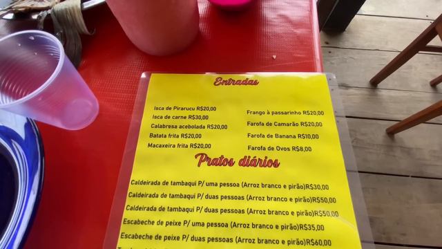 MOSTRANDO UM RESTAURANTE FLUTUANTE NO AMAZONAS/almoço em família смотреть онлайн