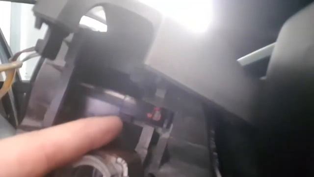 How to remove steering wheel Airbag & Ignition barrel from a Ford Mondeo MK3 (2001-2007) смотреть онлайн