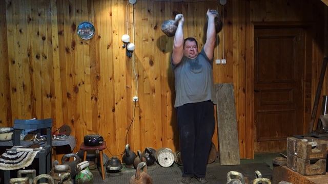 2X16KG DOUBLE STRICT HANG SNATCH СТРОГИЙ РЫВОК С ВИСА ДВУХ ГИРЬ 2Х16КГ смотреть онлайн