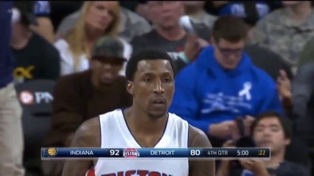 Kentavious Caldwell-Pope Posterizes Jordan Hill смотреть онлайн