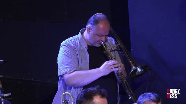 Robert Bachner on valve trombone on Ed Puddick´s "Forum Internum" w/Upper Austrian Jazz Orchestra смотреть онлайн