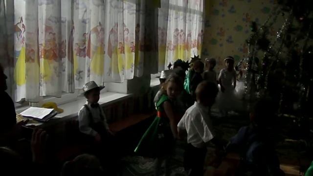 танец снежинок детский сад- женя воробьева смотреть онлайн