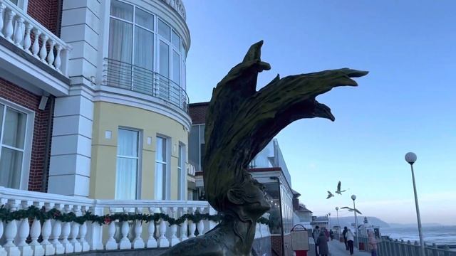 В Светлогорск из Калининграда! Балтийское море штормит и волнуется, чайки едят с рук! смотреть онлайн