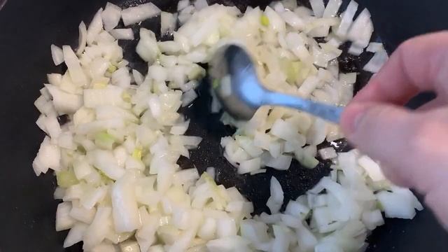 Сочные котлеты по-еврейски! Весь секрет в соде! смотреть онлайн