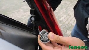 Hyundai i30 Замена лампы задних габаритов / стоп сигнала. Диод VS Галоген.