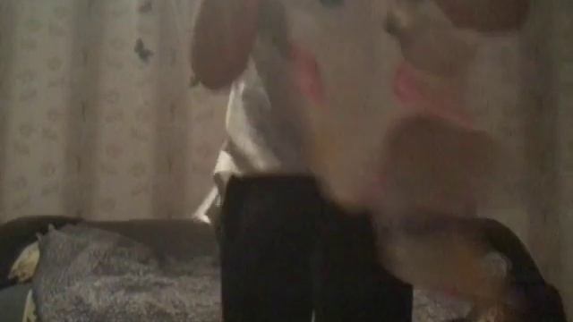 Напешите 1 футболка или вторая я буду снимать танцы смотреть онлайн