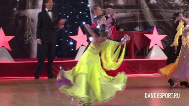 Павлинов Артем - Жарова Вероника, Final Viennese Waltz смотреть онлайн