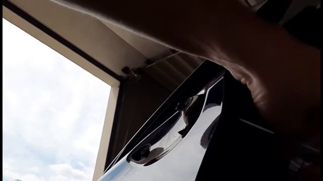 BMW F10/F11 door handle removal/ replacement - Tutorial смотреть онлайн