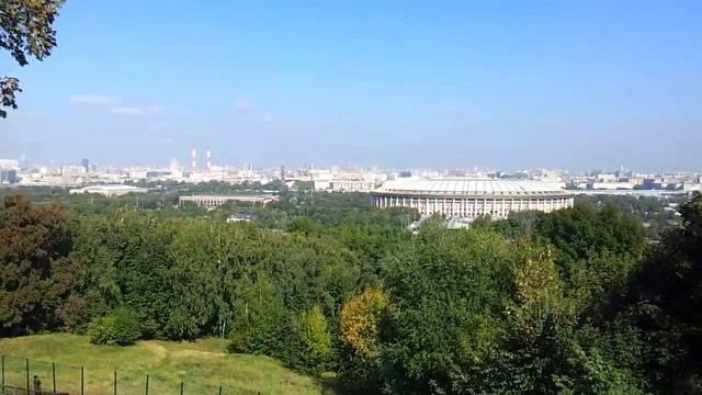 Москва. Воробьёвы горы. Смотровая площадка. смотреть онлайн