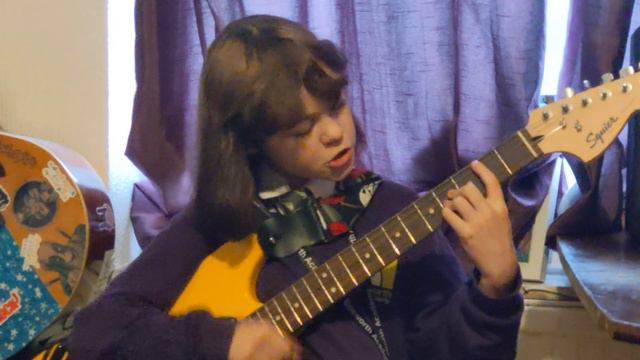 Prom Queen cover of Beach Bunny on my Fender Squire Mustang смотреть онлайн