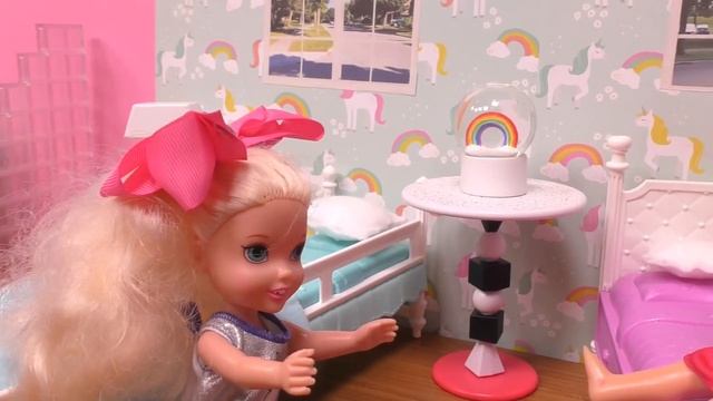 Tooth Fairy ! Elsa and Anna toddlers смотреть онлайн