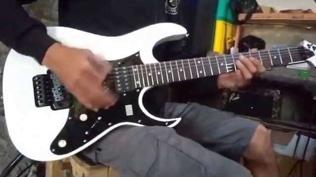 Ibanez RG custom HQ смотреть онлайн