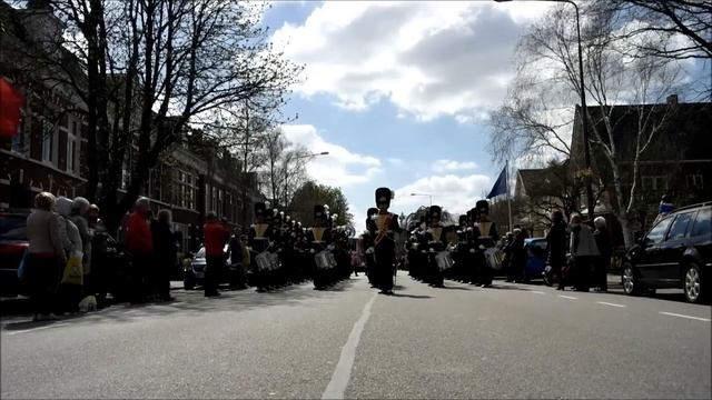Adest Musica Sassenheim - Red Alert 3 Special / Soviet March - 2013 смотреть онлайн