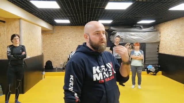 Про защиту от ножа смотреть онлайн