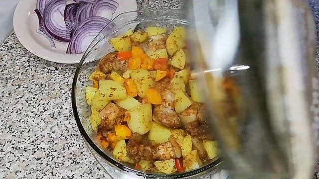 "ЖАРКОЕ" СО СВИНОЙ ГРУДИНКОЙ смотреть онлайн