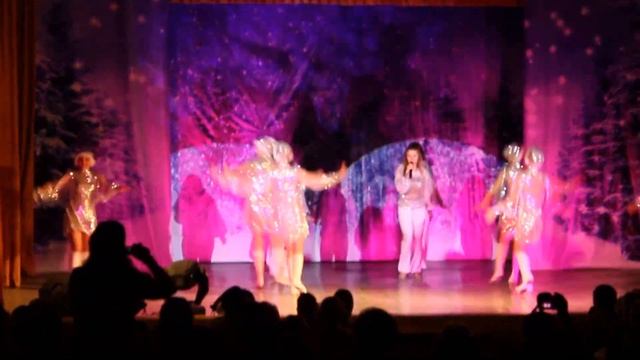 Танцевальный революционный дуэт