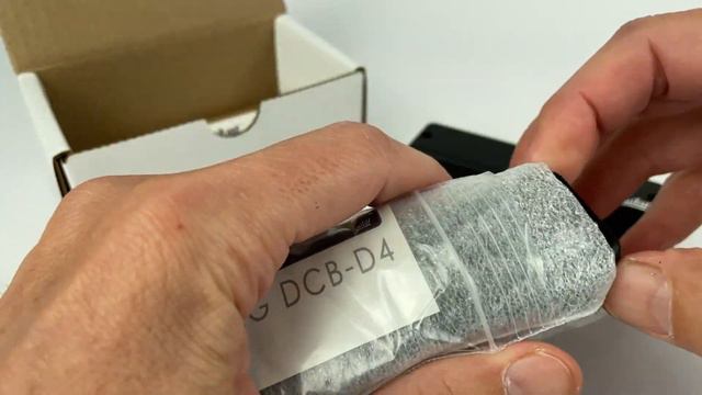 Aguilar DCB-D4 6 String Dual Coil Bass Pickup Set: What’s In The Box (A Close-Up Look) смотреть онлайн