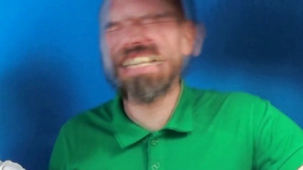 BAD BABY Пиранья АТАКУЕТ  Нападение рыбы Убийцы  Круто как СКЕЛЕТ нападает