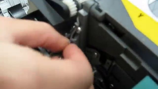 Installing the Lexmark C540 C543 C544 fuser maintenance kit and rollers. смотреть онлайн