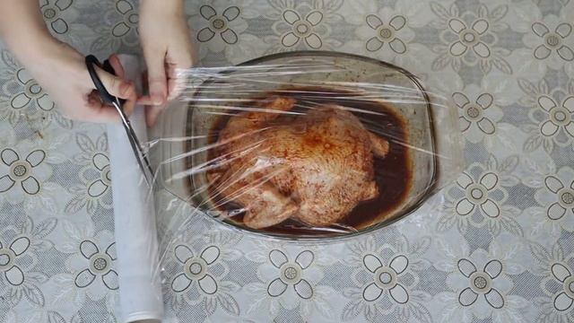 Сочная КУРИЦА в духовке с хрустящей корочкой смотреть онлайн