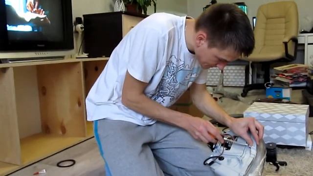 VLOG: УБОРКА ВОВСЮ! ТУМБА, ПРИВЕТ! МЕНЯЮ РЕЗИНУ САМА! смотреть онлайн