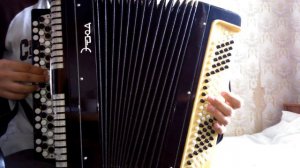 Смуглянка на баяне ОБУЧЕНИЕ # 2