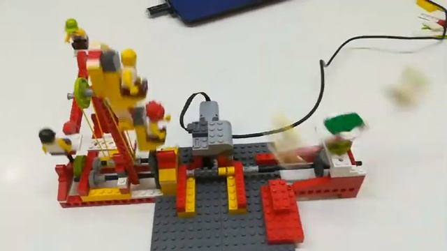 Wedo 1.0 лунапарк робототехника роботы модели инструкции смотреть онлайн