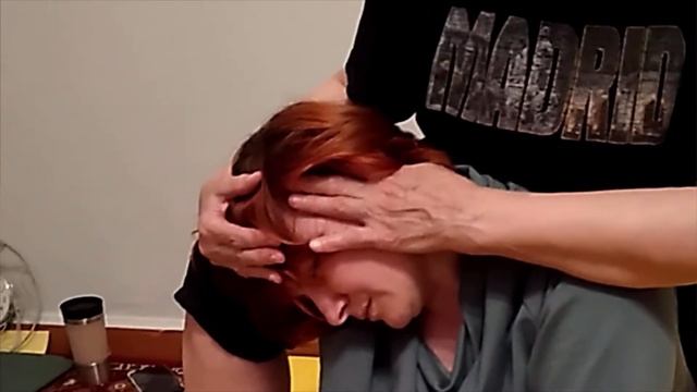 Тайский массаж. Спина, шея, голова в положении сидя. Групповое обучение. смотреть онлайн