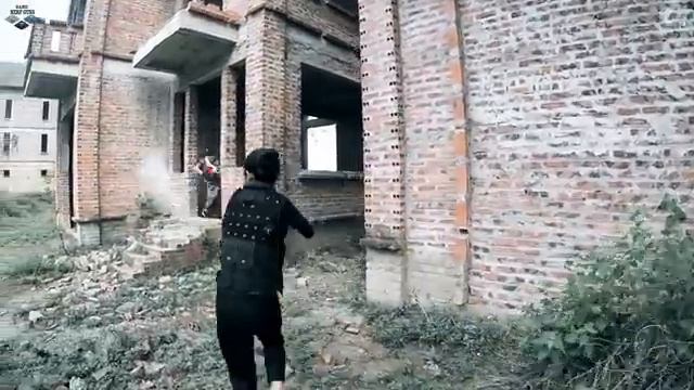 LTT Gaming Nerf Guns : Special Police Battle Attack Gangter Nerf Guns Mega смотреть онлайн