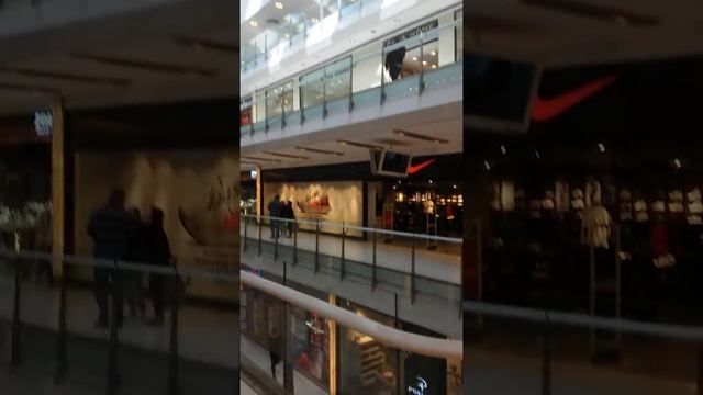 istanbul Akmerkez AVM смотреть онлайн