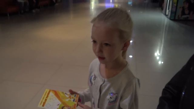 Прокалываем Уши Веронике ? смотреть онлайн