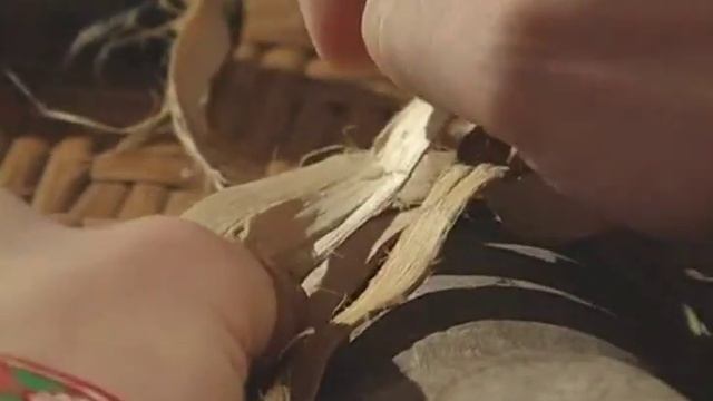 Как делают лапти. Как носят лапти