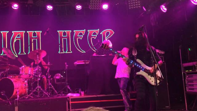 Uriah Heep Live in TLV 15.11.2017 смотреть онлайн