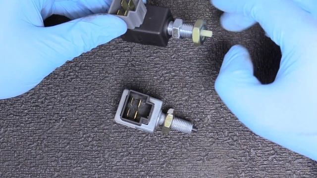 Brake Light Switch Replacement Kia Sportage 2005-2010 - EASY! смотреть онлайн