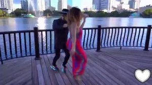 Мы целовались украдкой под звуки прибоя!   Хорхе Атака и Таня Алемана