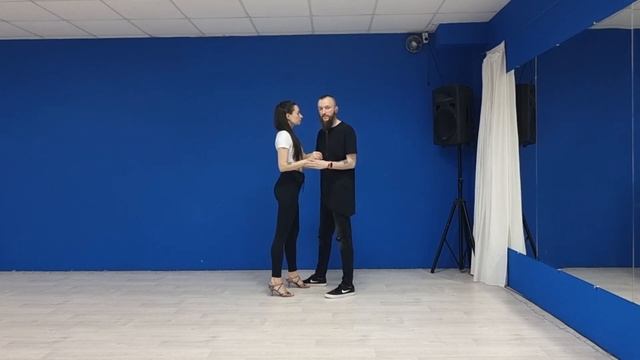 Kizomba /Urbankiz Нежная комбинация смотреть онлайн