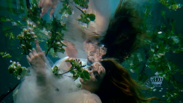 CHARMS - Abel Korzeniowski♔LONA смотреть онлайн