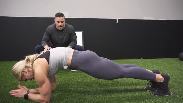 Brooke Ence - BEST WARM-UP EVER смотреть онлайн