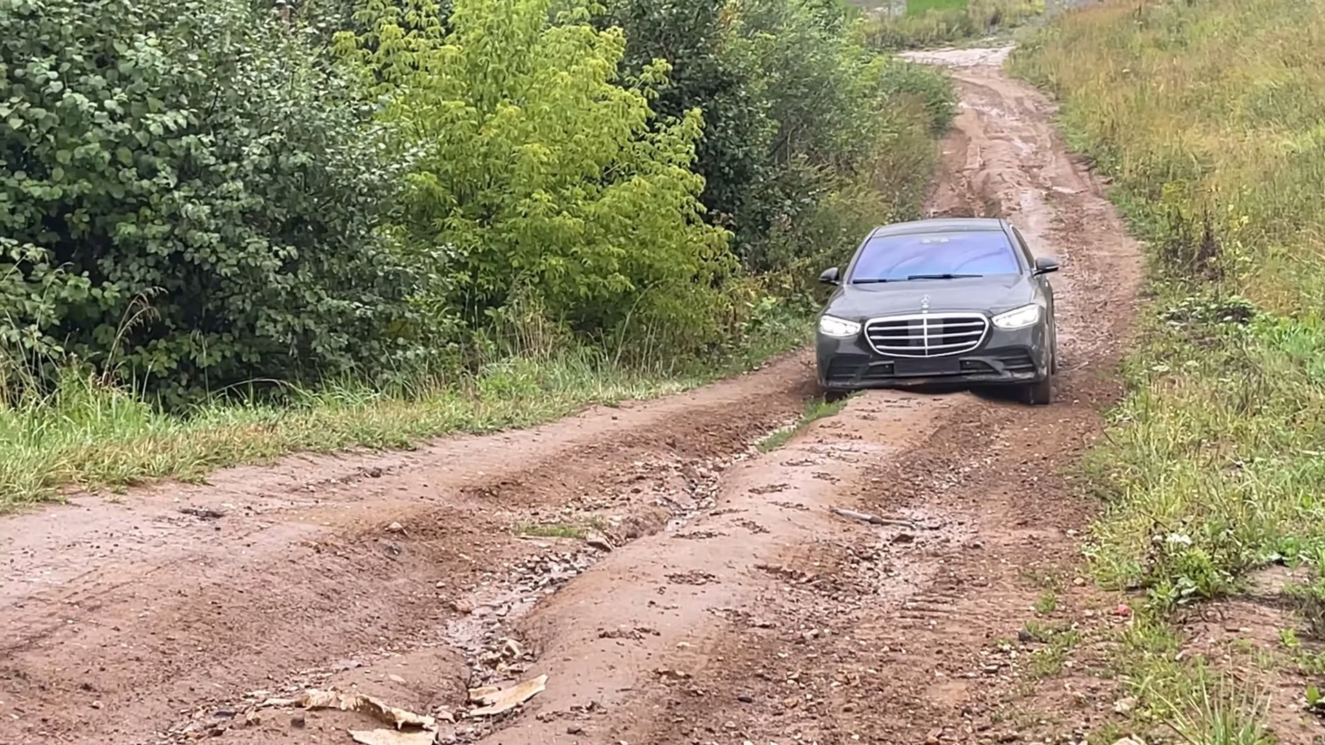 Убиваем Мерседес 223. ЖЁСТКИЙ Тест-драйв Mercedes S-Class W223 смотреть онлайн
