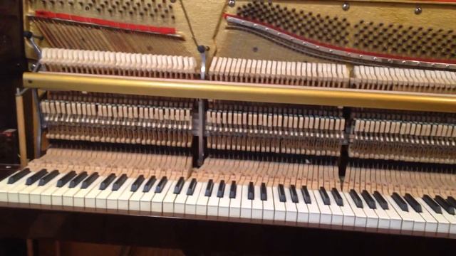 Как правильно разобрать пианино