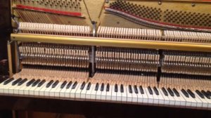 Как правильно разобрать пианино