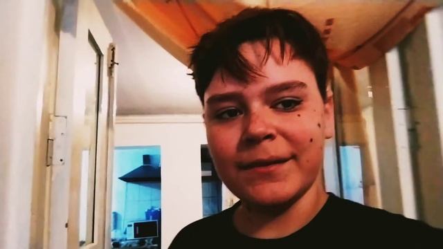 Короче говоря, 1 день без телефона ? смотреть онлайн