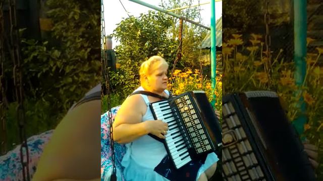 День Рожденья Бабушки. смотреть онлайн