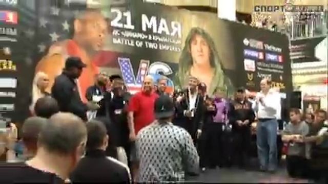 Взвешивание Дениса Лебедева и Роя Джонса смотреть онлайн