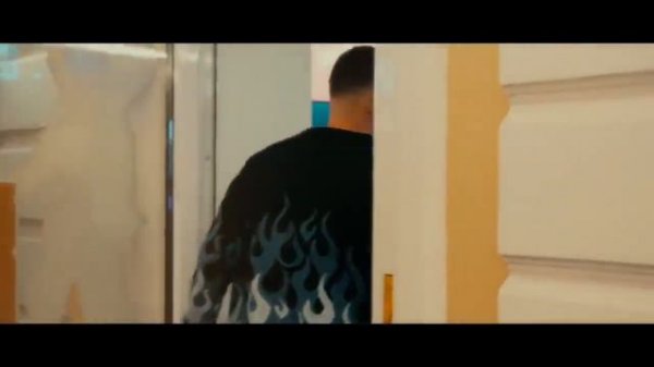 Песня Группы 5 УТРА- Давай Убежим на Меня Будешь Тратиться...