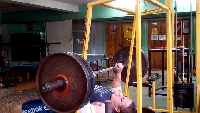 Жим лёжа 120 кг 20 раз при своём весе 95 кг!!! смотреть онлайн